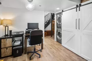 Photo #5: 240008022 Listing