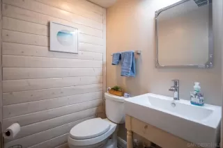 Photo #6: 240008022 Listing