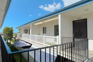 Photo #1: 240008029 Listing