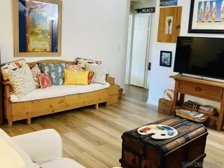 Photo #2: 240008043 Listing