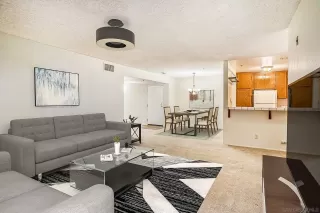 Photo #3: 240008069 Listing 