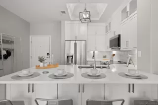 Photo #2: 240008089 Listing 