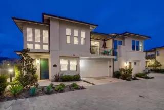 Photo #1: 240008112 Listing