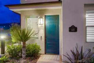 Photo #2: 240008112 Listing