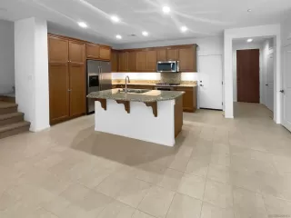 Photo #6: 240008126 Listing 