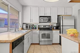 Photo #6: 240008153 Listing 