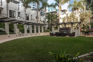 Photo #5: 240008166 Listing