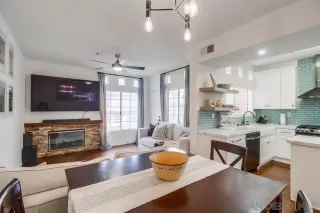 Photo #4: 240008191 Listing