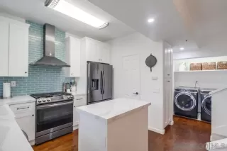 Photo #5: 240008191 Listing