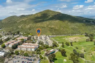 Photo #2: 240008194 Listing