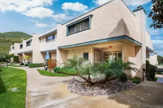 Photo #5: 240008194 Listing