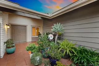 Photo #1: 240008207 Listing