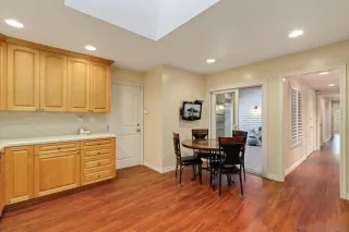 Photo #5: 240008207 Listing