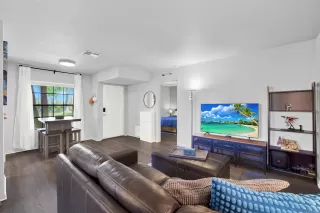 Photo #3: 240008256 Listing