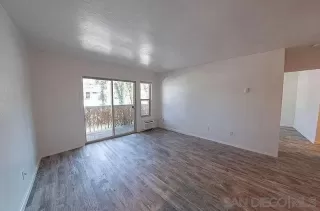 Photo #5: 240008257 Listing