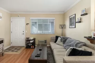 Photo #2: 240008277 Listing