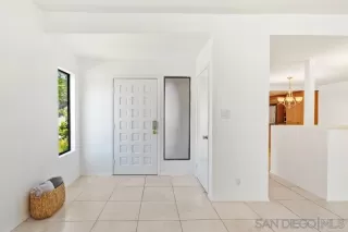 Photo #6: 240008299 Listing