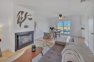 Photo #5: 240008314 Listing