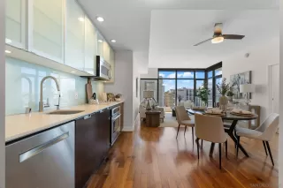 Photo #3: 240008370 Listing