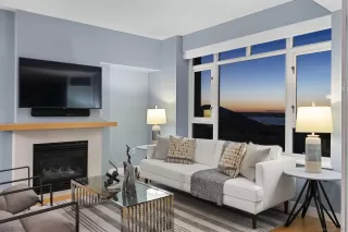 Photo #2: 240008395 Listing