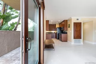 Photo #6: 240008414 Listing