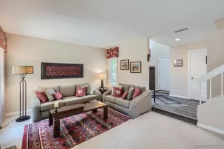 Photo #6: 240008416 Listing