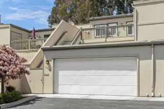 Photo #1: 240008419 Listing