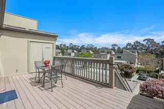 Photo #3: 240008419 Listing