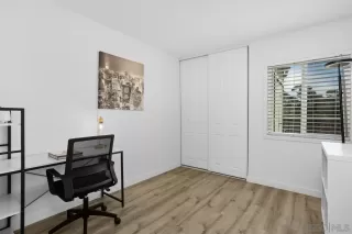 Photo #6: 240008419 Listing