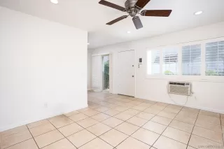 Photo #2: 240008438 Listing