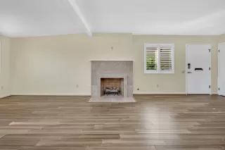 Photo #2: 240008484 Listing 