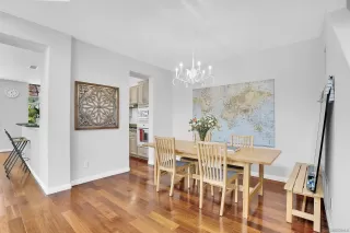 Photo #6: 240008504 Listing