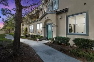 Photo #1: 240008516 Listing