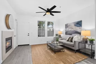 Photo #5: 240008516 Listing