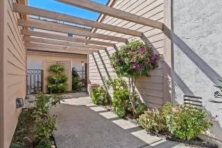 Photo #2: 240008518 Listing 