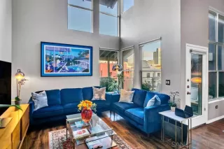 Photo #1: 240008523 Listing