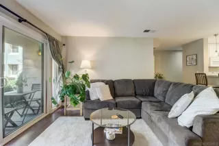 Photo #2: 240008551 Listing