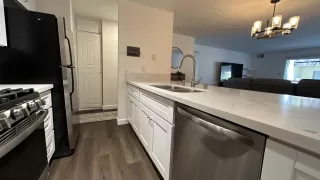 Photo #3: 240008553 Listing 