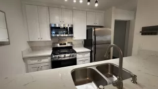 Photo #4: 240008553 Listing 