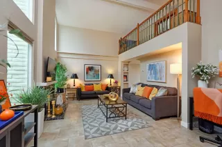 Photo #4: 240008557 Listing 