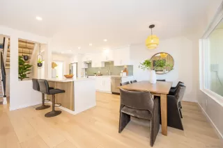 Photo #6: 240008581 Listing