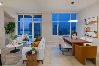 Photo #3: 240008628 Listing 