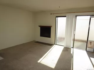 Photo #4: 240008637 Listing