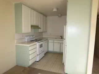 Photo #6: 240008637 Listing