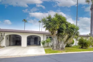 Photo #2: 240008658 Listing