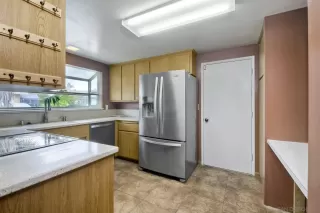 Photo #3: 240008658 Listing