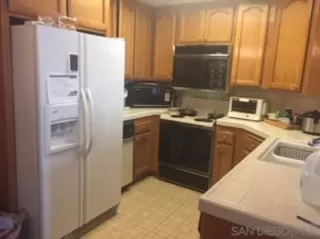 Photo #3: 240008667 Listing 