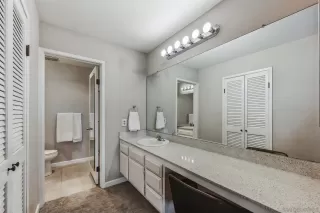 Photo #4: 240008668 Listing