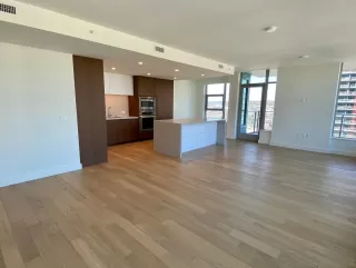 Photo #2: 240008704 Listing