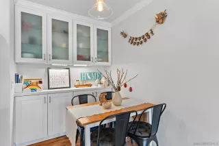 Photo #2: 240008772 Listing